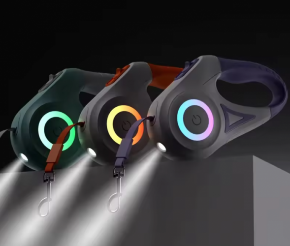 Laisse rétractable pour chien avec lumière LED image